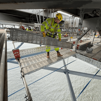 £400k fine after banksman crushed by a shovel loader on large waste and recycling site Image