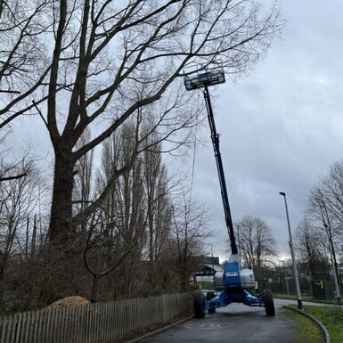 £400k fine after banksman crushed by a shovel loader on large waste and recycling site Image